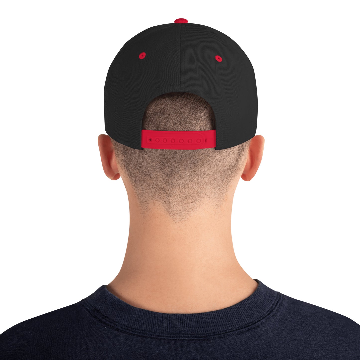 Casquette plate baseball, couleur noir et rouge